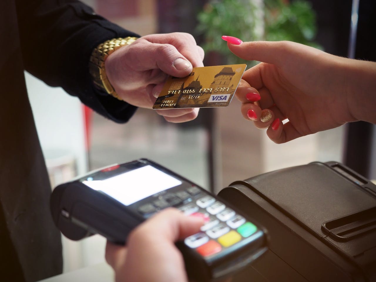 5 Effective Strategies to Increase Customer Loyalty