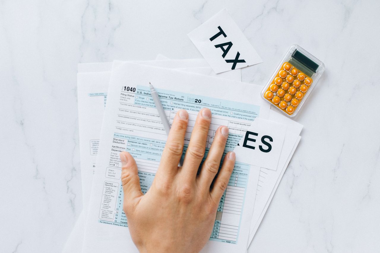 Hong Kong Profits Tax Filing Deadlines: A Step-by-Step Guide for SMEs