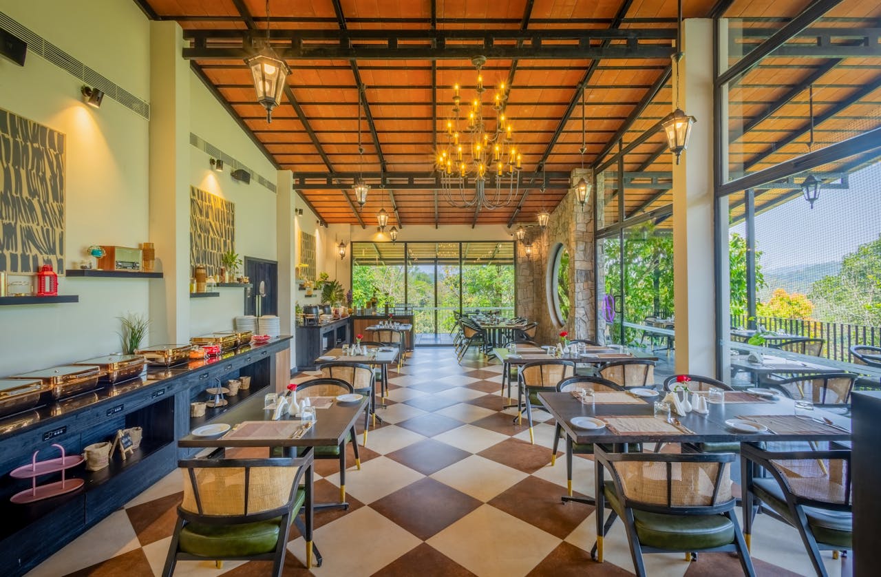 What You Need to Know Before Opening a Restaurant in China