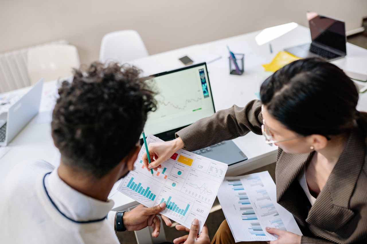 The Benefits of Hiring Marketing Professionals for SMEs